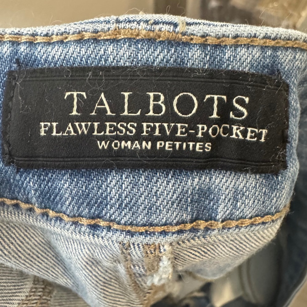 Talbots Flawless Five Pocket Woman Petites Jeans‎ Light Wash Denim Size 16 - Picture 6 of 10